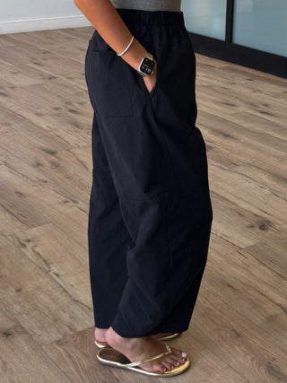 Sprint Theory Active Barrel Pants | Black | RESTOCK