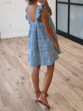 Harper Ruffle Tiered Denim Dress | Light Wash