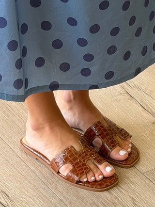 Heritage Croc Embossed Sandal | Brown