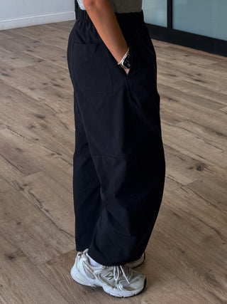 Sprint Theory Active Barrel Pants | Black | RESTOCK